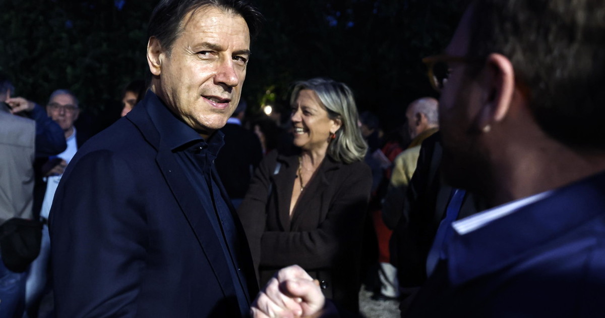 superbonus l ultima vergogna di giuseppe conte da Liberoquotidiano.it superbonus l ultima vergogna di giuseppe conte
