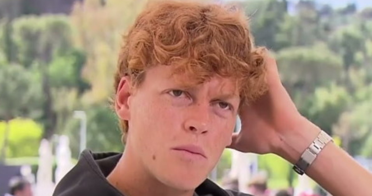 jannik sinner amnesia a microfono aperto totalmente perso da Liberoquotidiano.it jannik sinner amnesia a microfono aperto totalmente perso