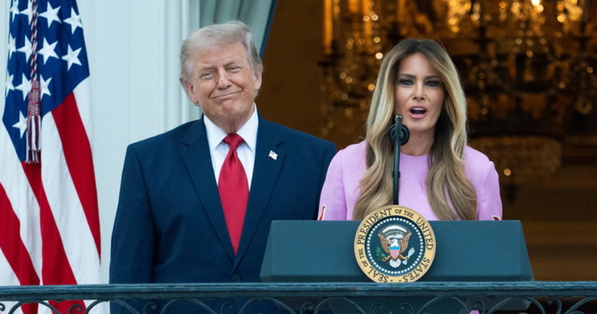 donald trump choc alla casa bianca dovr242 sbarazzarmi di melania da Liberoquotidiano.it donald trump choc alla casa bianca dovr242 sbarazzarmi di melania
