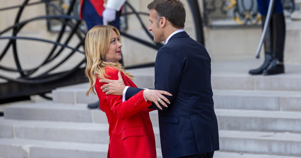 instagram clamoroso sorpasso di meloni su macron l ultima impresa della premier da Liberoquotidiano.it instagram clamoroso sorpasso di meloni su macron l ultima impresa della premier