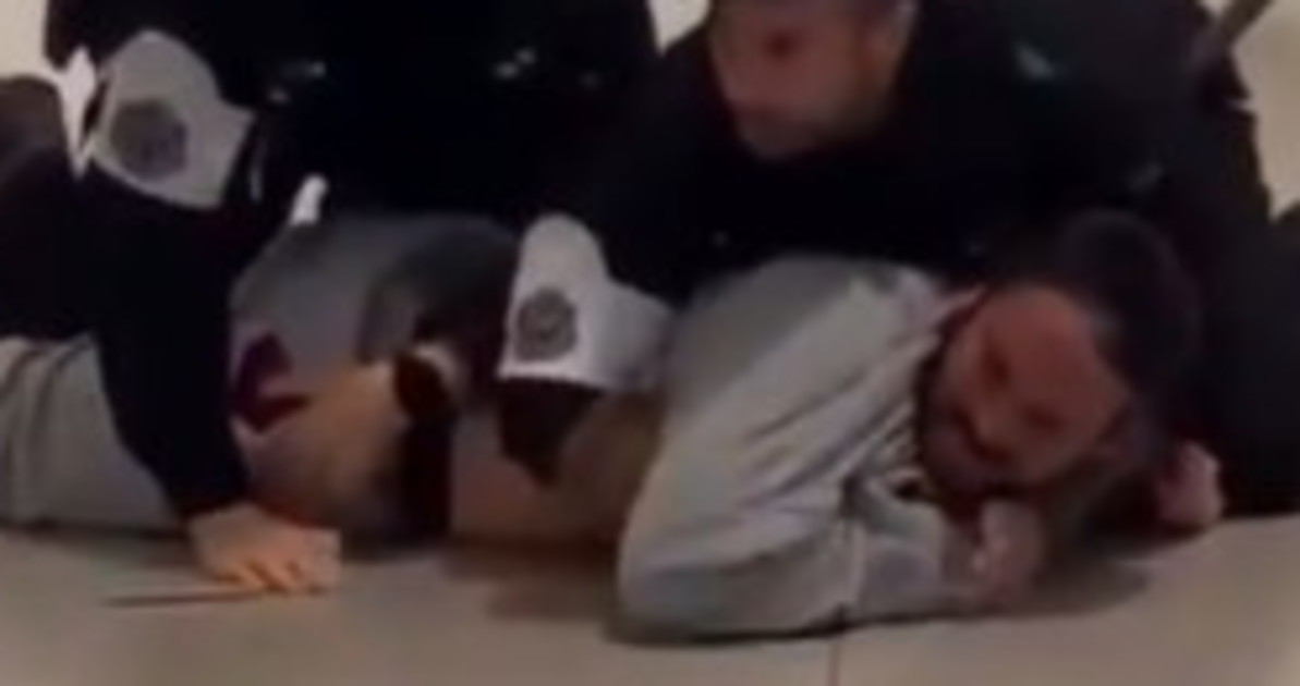 flotilla picchiata dalla polizia basca inchiesta internazionale il caso deflagra in faccia a pedro sanchez da Liberoquotidiano.it flotilla picchiata dalla polizia basca inchiesta internazionale il caso deflagra in faccia a pedro sanchez