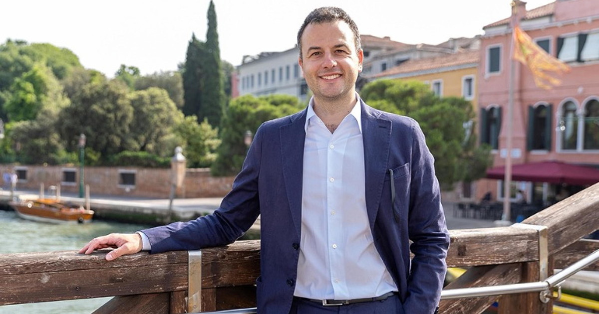 venezia il botto del brand simone venturini cosa rivela l analisi del voto da Liberoquotidiano.it venezia il botto del brand simone venturini cosa rivela l analisi del voto