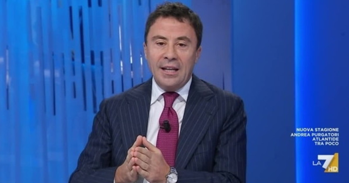 morte a venezia italo bocchino le suona ai sondaggisti da Liberoquotidiano.it morte a venezia italo bocchino le suona ai sondaggisti