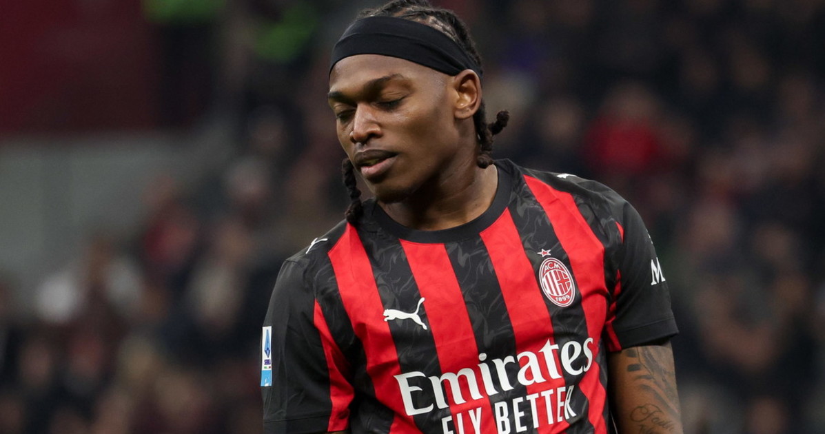 milan fuga di massa non solo leao gli altri 4 big che mollano da Liberoquotidiano.it milan fuga di massa non solo leao gli altri 4 big che mollano