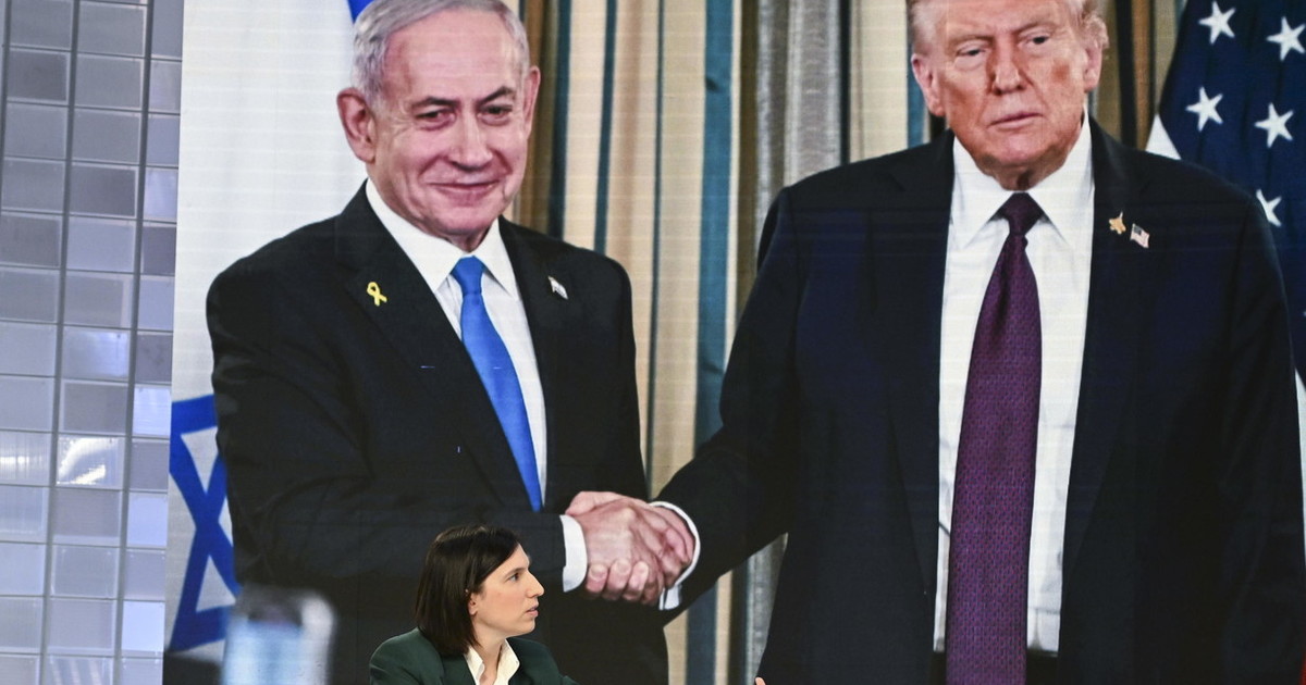 donald trump telefonata di fuoco a netanyahu sei completamente pazzo che ca fai da Liberoquotidiano.it donald trump telefonata di fuoco a netanyahu sei completamente pazzo che ca fai