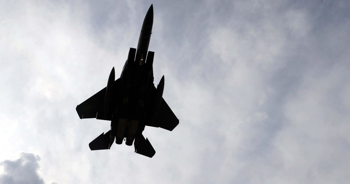 guerra nei cieli della lettonia decollano i caccia della nato abbattuto un drone da Liberoquotidiano.it guerra nei cieli della lettonia decollano i caccia della nato abbattuto un drone