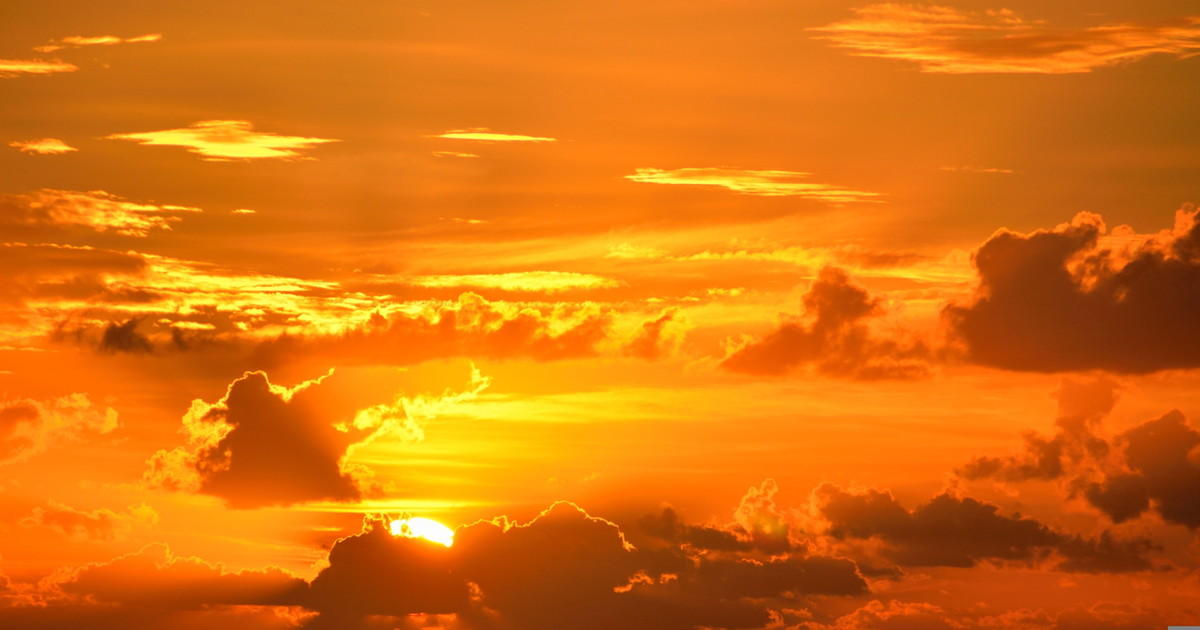 Stable Weather Ahead: Warm Temperatures Surpass Seasonal Averages for Extended Period