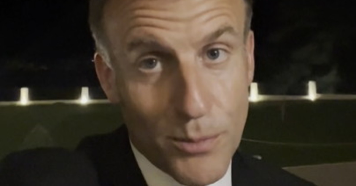 macron la pagliacciata l incredibile video a notte fonda sar242 l236 lo massacrano da Liberoquotidiano.it macron la pagliacciata l incredibile video a notte fonda sar242 l236 lo massacrano