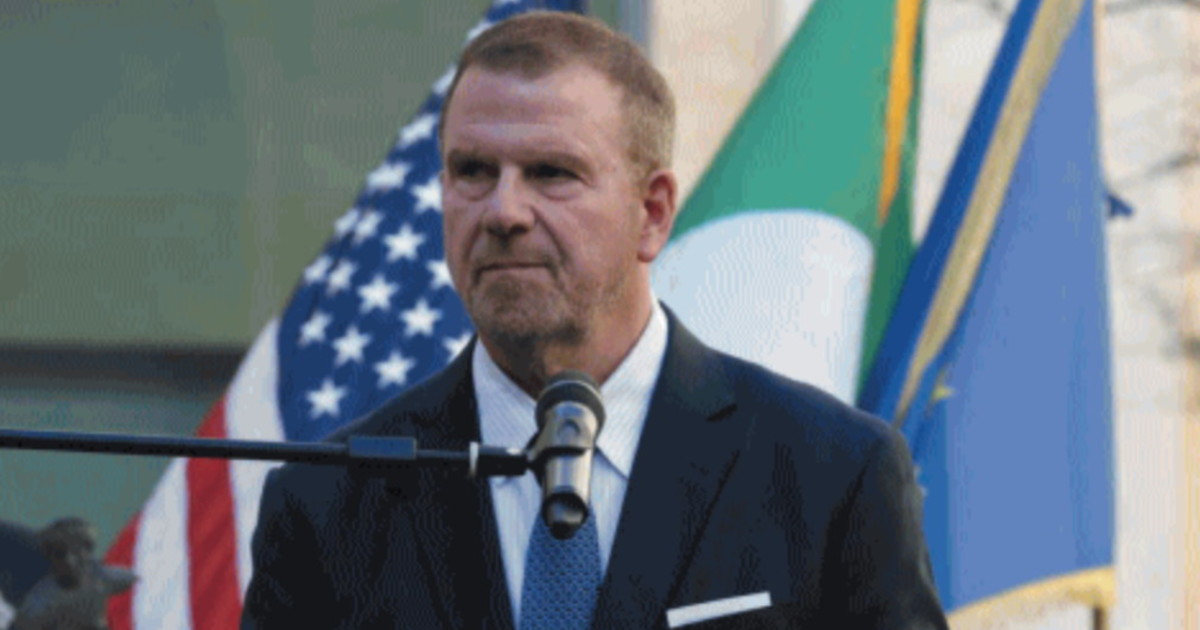 trump meloni bocche cucite all ambasciata e le manovre in vista del 2 luglio da Liberoquotidiano.it trump meloni bocche cucite all ambasciata e le manovre in vista del 2 luglio