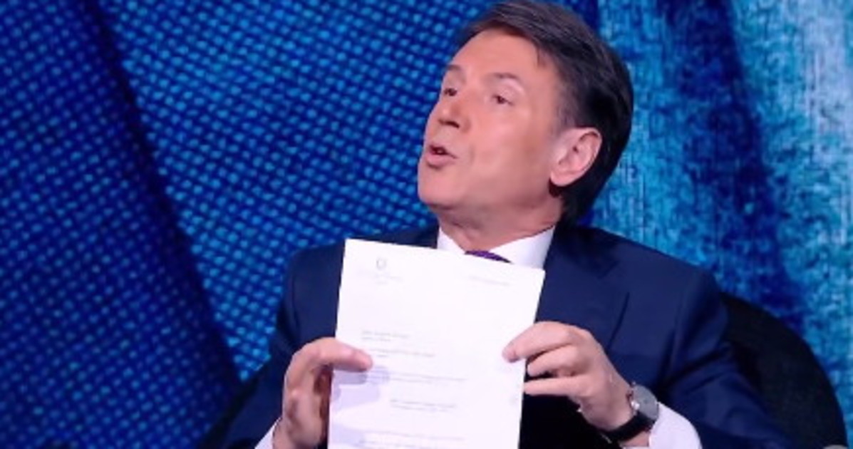 giuseppe conte fdi lo spiana con un vecchio articolo ma quale eroe da Liberoquotidiano.it giuseppe conte fdi lo spiana con un vecchio articolo ma quale eroe