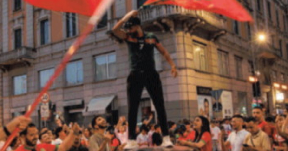 i tifosi marocchini assaltano le citt224 e adesso a tremare 232 tutta la francia da Liberoquotidiano.it i tifosi marocchini assaltano le citt224 e adesso a tremare 232 tutta la francia
