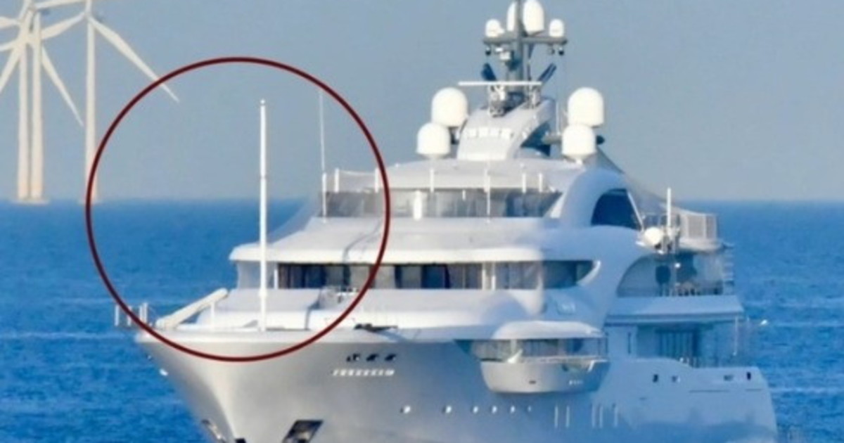 mar di norvegia bombardiere russo sgancia boe sonar sulla portaerei britannica che spiava lo yacht di putin da Liberoquotidiano.it mar di norvegia bombardiere russo sgancia boe sonar sulla portaerei britannica che spiava lo yacht di putin