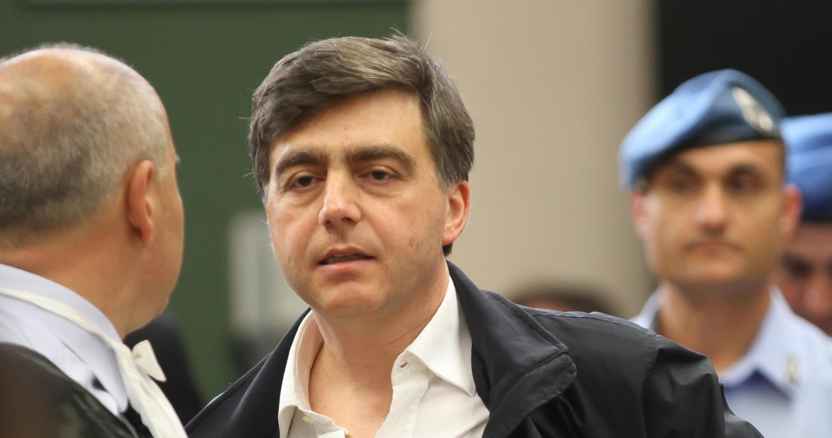 sigfrido ranucci indagato valter lavitola il mandante dell attentato da Liberoquotidiano.it sigfrido ranucci indagato valter lavitola il mandante dell attentato