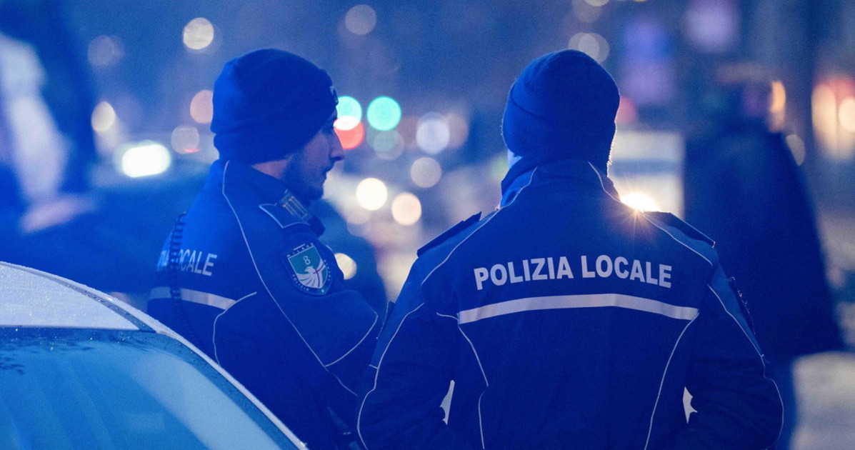 milano i giudici disarmano la polizia non si arresta con la forza da Liberoquotidiano.it milano i giudici disarmano la polizia non si arresta con la forza