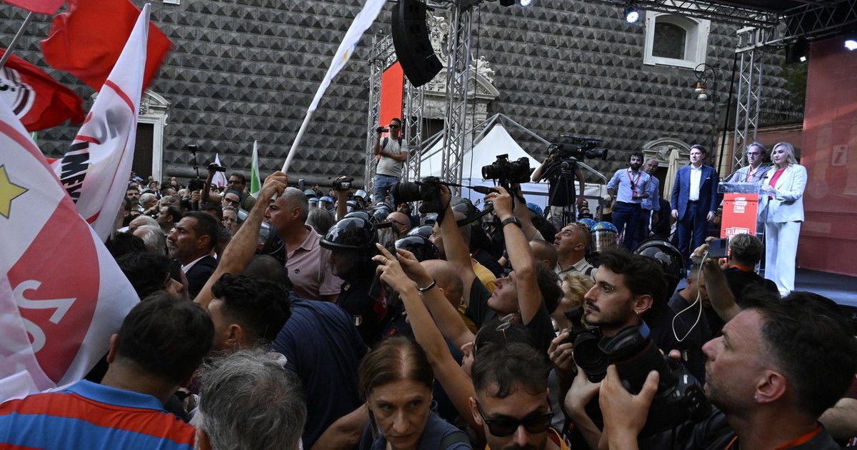 bloccato il comizio del campo largo interviene meloni lezione alla sinistra da Liberoquotidiano.it bloccato il comizio del campo largo interviene meloni lezione alla sinistra