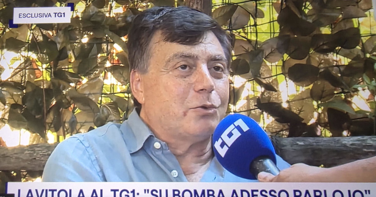 valter lavitola stava per fuggire all estero ecco la prova che lo incastra da Liberoquotidiano.it valter lavitola stava per fuggire all estero ecco la prova che lo incastra