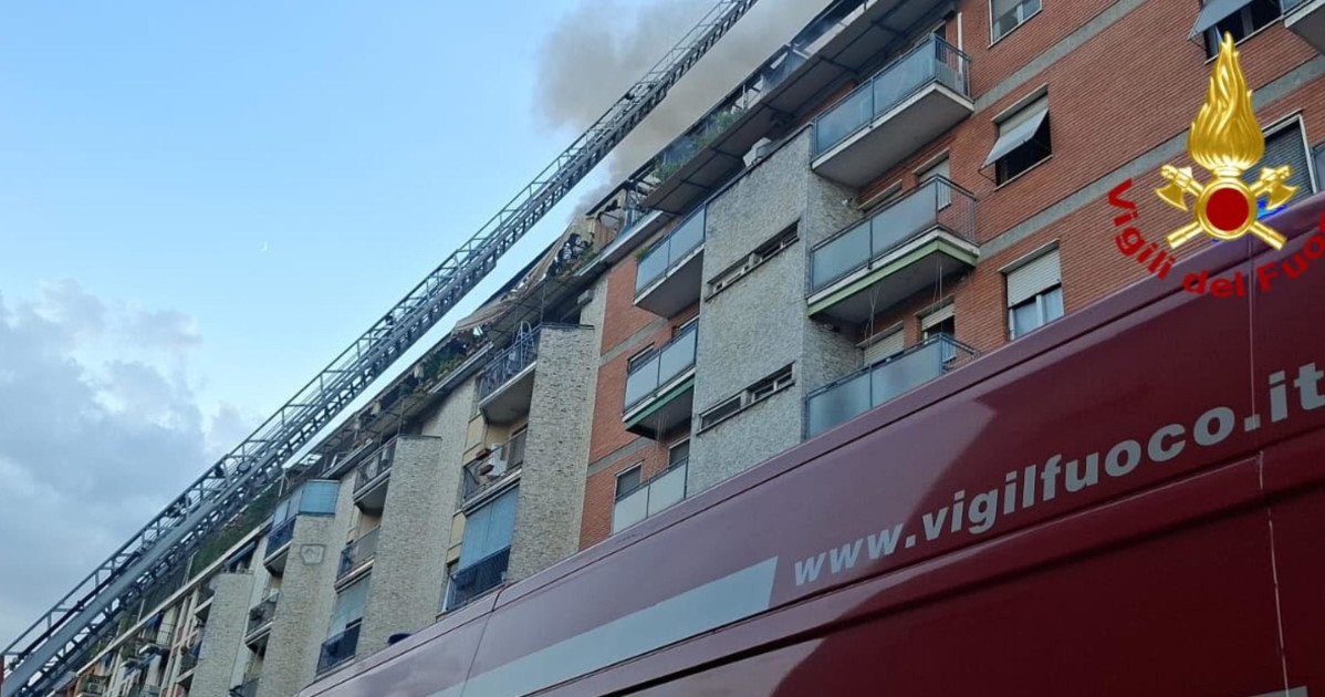milano incendio al sesto piano di un palazzo due morti e due intossicati da Liberoquotidiano.it milano incendio al sesto piano di un palazzo due morti e due intossicati
