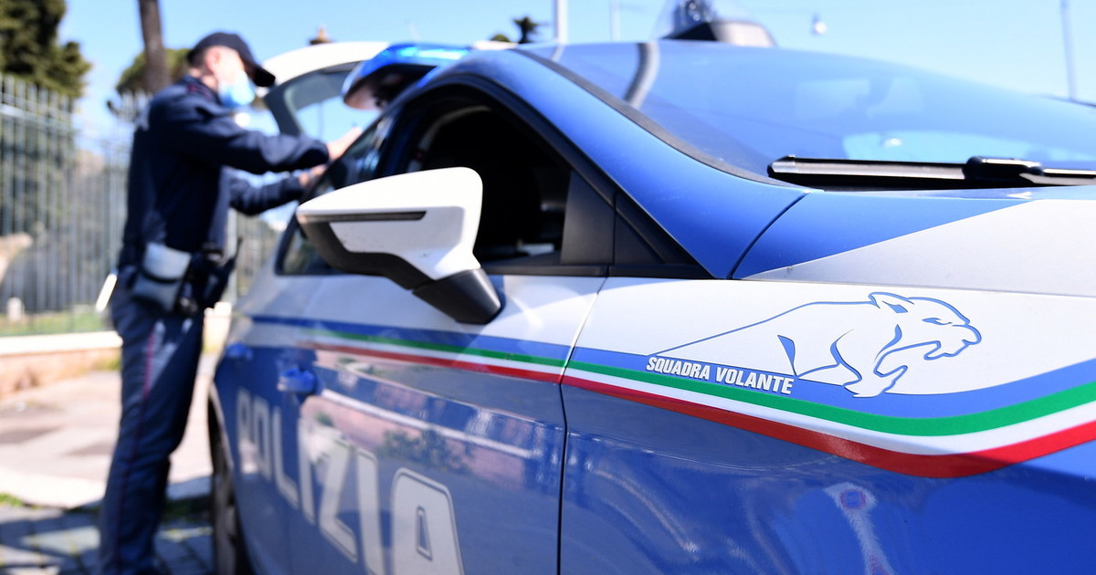 chi difende lo stato merita uno stato che lo difenda da Liberoquotidiano.it chi difende lo stato merita uno stato che lo difenda
