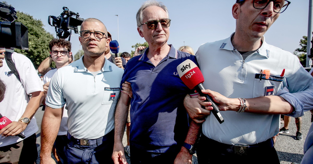 mario roggero vessato e umiliato lo vogliono al carcere duro ecco domo da Liberoquotidiano.it mario roggero vessato e umiliato lo vogliono al carcere duro ecco domo