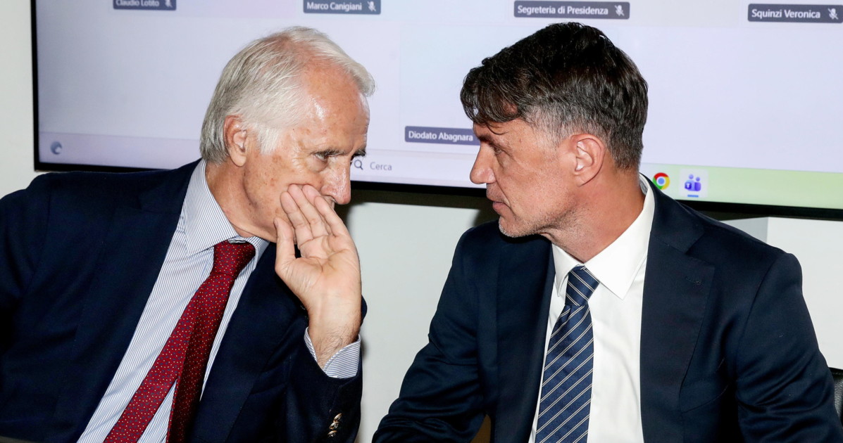 pirlo ct mancini furioso e malag242 prende tempo retroscena clamoroso maldini stoppato da Liberoquotidiano.it pirlo ct mancini furioso e malag242 prende tempo retroscena clamoroso maldini stoppato