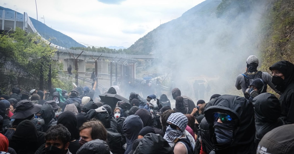 no tav matteo piantedosi inchioda la sinistra chi vuole una escalation da Liberoquotidiano.it no tav matteo piantedosi inchioda la sinistra chi vuole una escalation