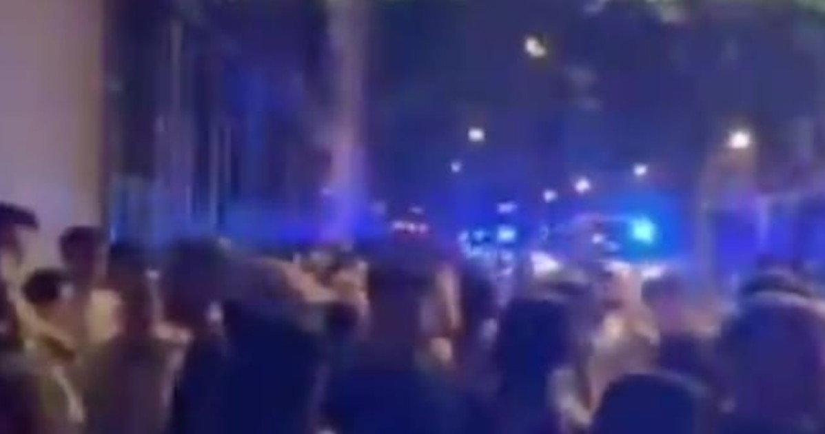 attentato a berlino auto sulla folla al gay pride almeno un morto da Liberoquotidiano.it attentato a berlino auto sulla folla al gay pride almeno un morto