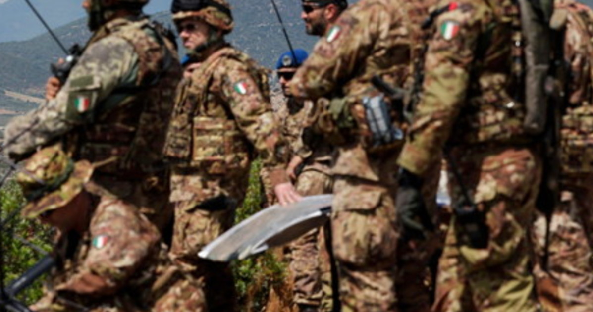 lo sfregio della francia agli 007 italiani il report scandalo da Liberoquotidiano.it lo sfregio della francia agli 007 italiani il report scandalo