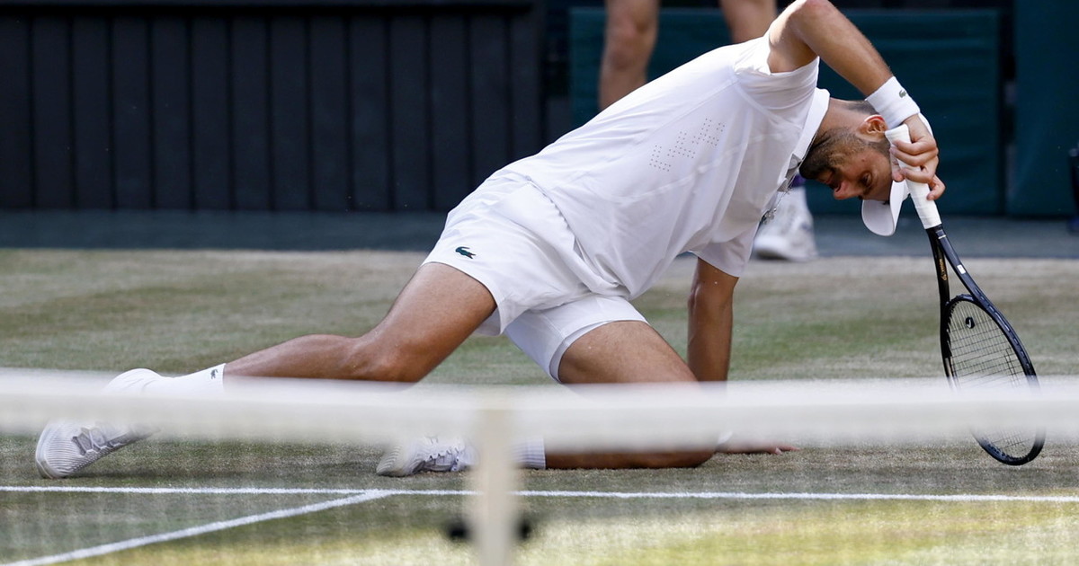 novak djokovic si sente male paura a cincinnati cosa 232 successo da Liberoquotidiano.it novak djokovic si sente male paura a cincinnati cosa 232 successo