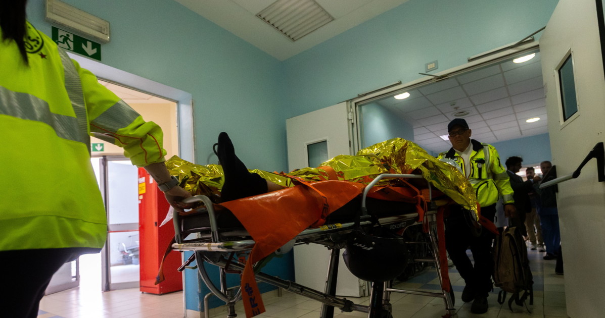 prato spari al pronto soccorso detenuto marocchino tenta la fuga agente esplode tre colpi di pistola da Liberoquotidiano.it prato spari al pronto soccorso detenuto marocchino tenta la fuga agente esplode tre colpi di pistola