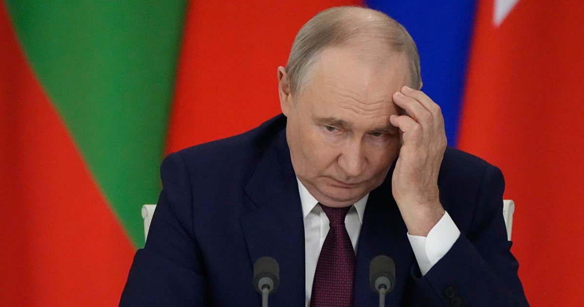 vacillano le certezze dei filo putin la russia non sta benissimo da Liberoquotidiano.it vacillano le certezze dei filo putin la russia non sta benissimo
