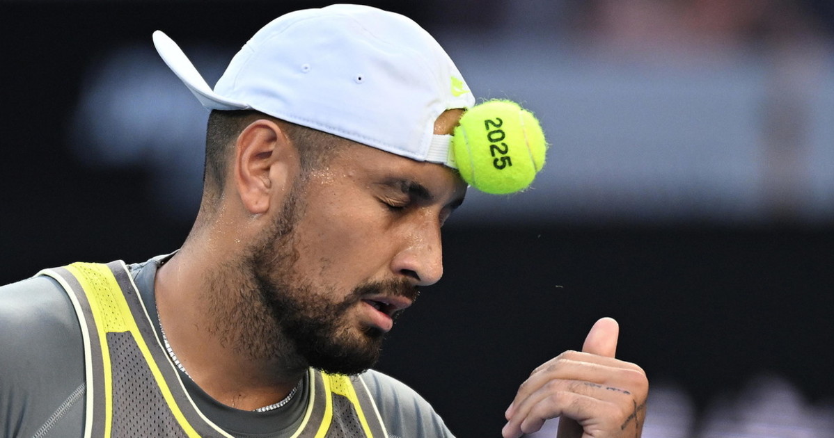 kyrgios halep lo asfalta non colpire mai qualcuno quando 232 a terra da Liberoquotidiano.it kyrgios halep lo asfalta non colpire mai qualcuno quando 232 a terra