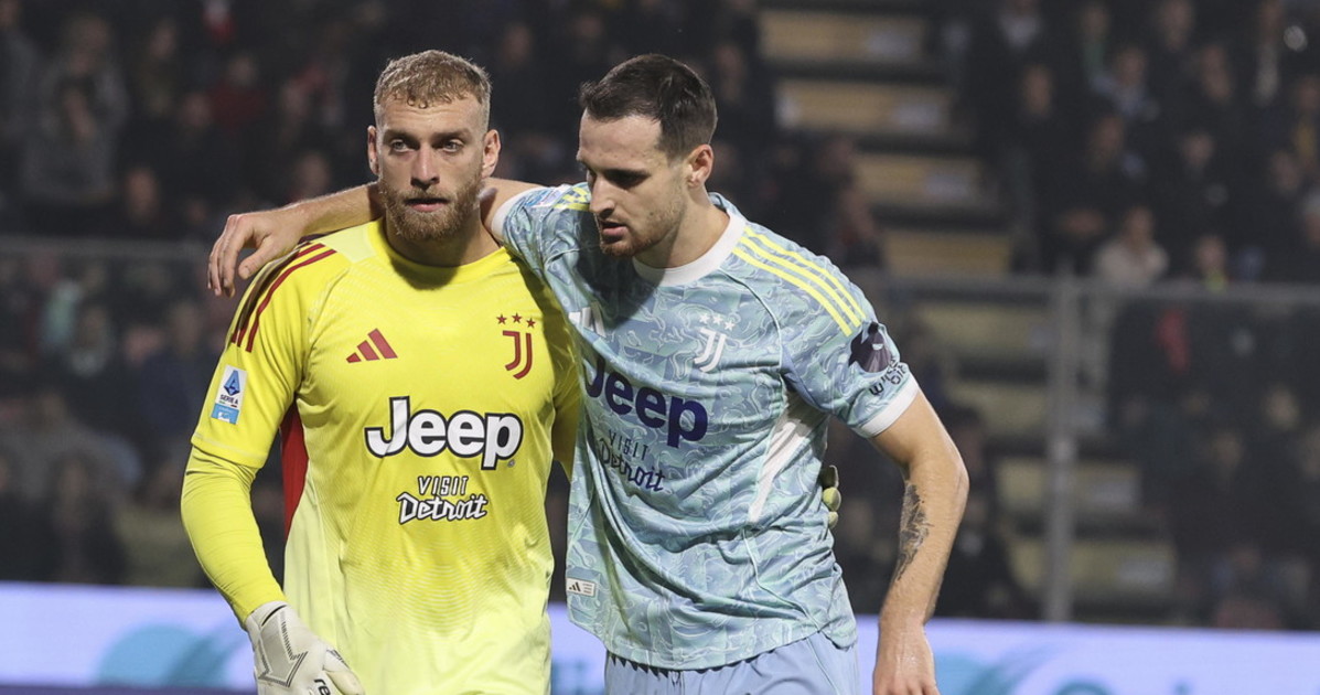 milan juve e napoli aprono la svendita fuori tutti in 10 giorni da Liberoquotidiano.it milan juve e napoli aprono la svendita fuori tutti in 10 giorni