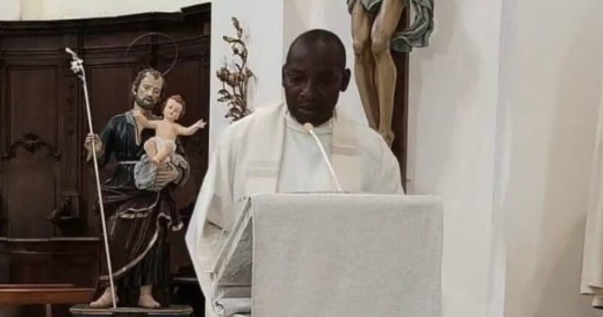 campobasso sotto choc il parroco don aloys muore mentre celebra messa da Liberoquotidiano.it campobasso sotto choc il parroco don aloys muore mentre celebra messa
