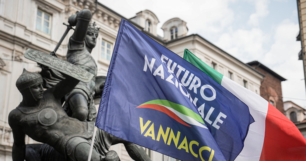 generale vannacci indagato dalla procura militare rumors per cosa rischia da Liberoquotidiano.it generale vannacci indagato dalla procura militare rumors per cosa rischia