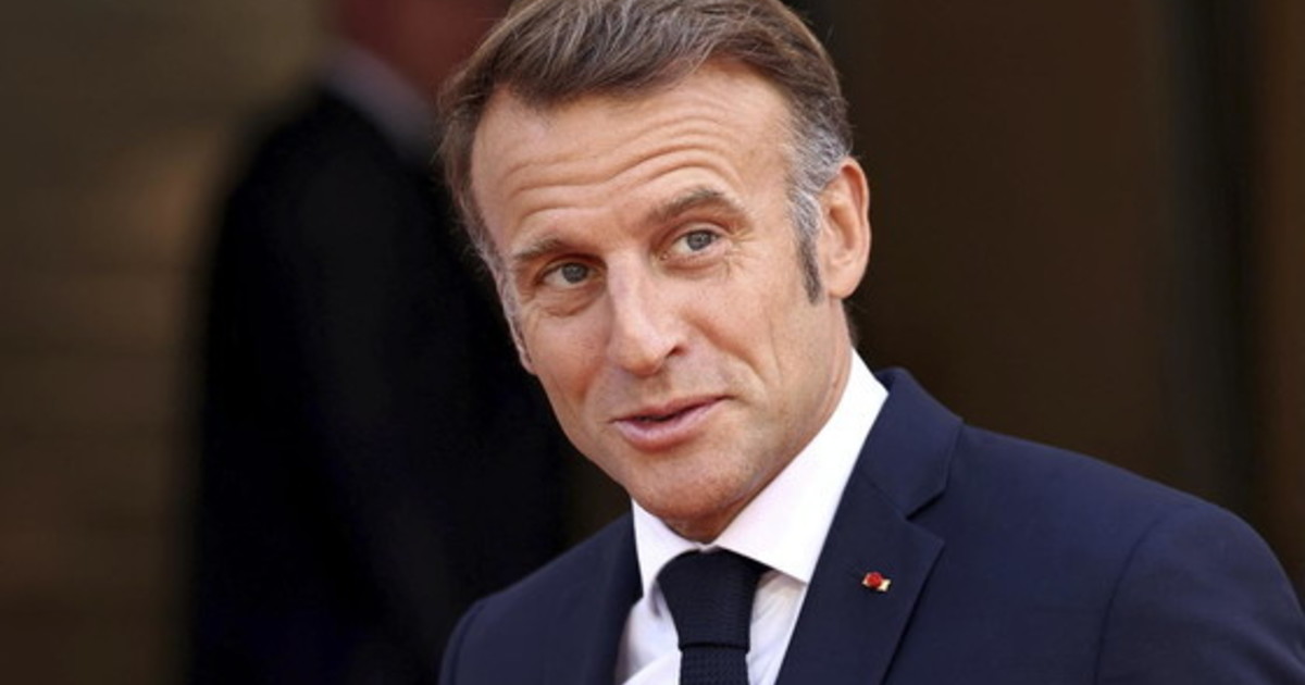 micromacron da Liberoquotidiano.it micromacron