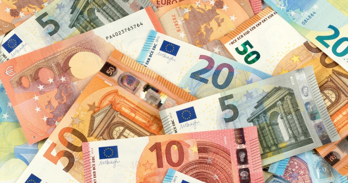 genova societ224 pubblica sbaglia il bonifico 524mila euro sul conto di un 21enne da Liberoquotidiano.it genova societ224 pubblica sbaglia il bonifico 524mila euro sul conto di un 21enne