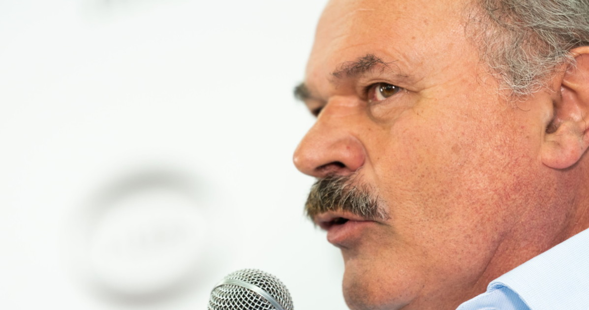 lo svarione di farinetti omero diventa partigiano da Liberoquotidiano.it lo svarione di farinetti omero diventa partigiano