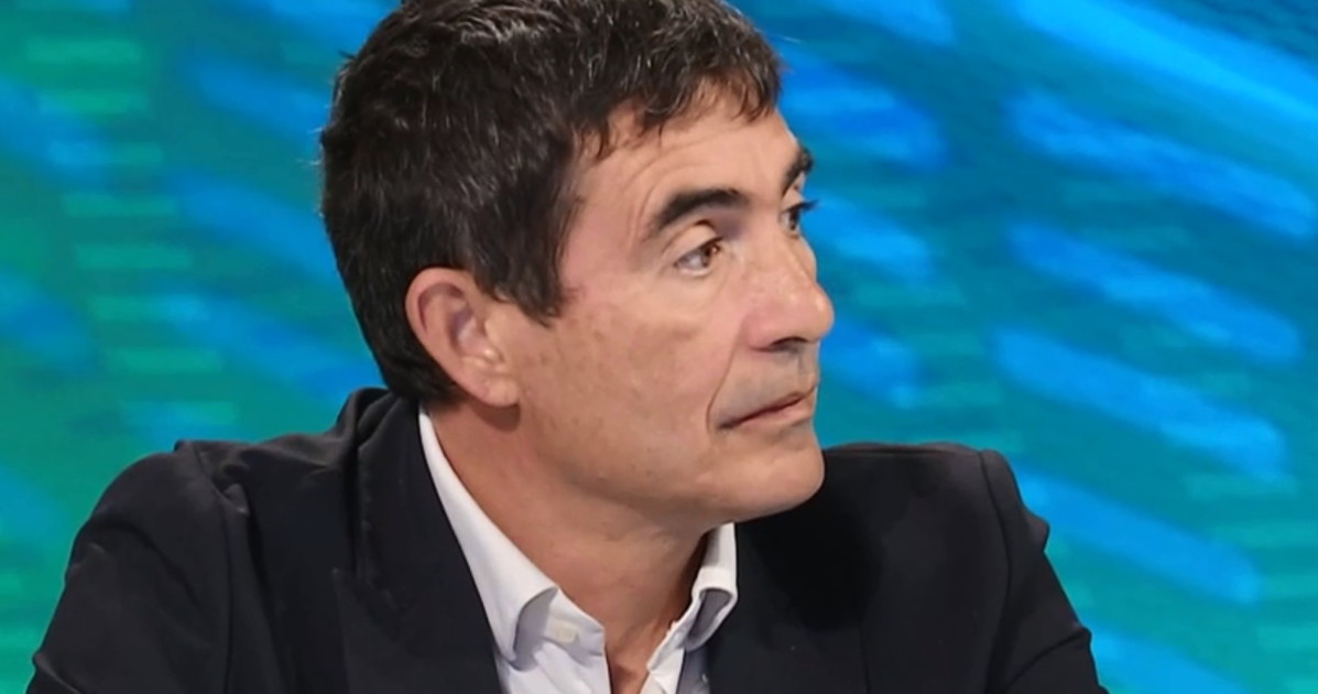 nicola fratoianni elenchi almeno 3 punti la risposta con cui si copre di ridicolo da Liberoquotidiano.it nicola fratoianni elenchi almeno 3 punti la risposta con cui si copre di ridicolo