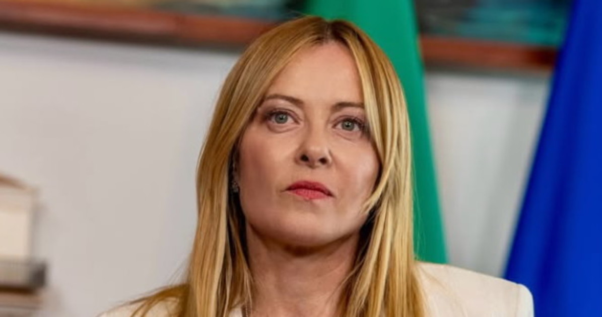 giorgia meloni intervista confessione governare come nuotare nella colla chi mi ricorda vannacci da Liberoquotidiano.it giorgia meloni intervista confessione governare come nuotare nella colla chi mi ricorda vannacci
