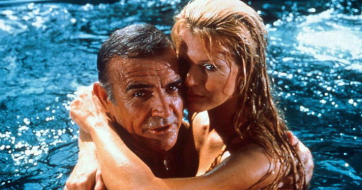 mai dire mai il remake 232 meglio dell originale da Liberoquotidiano.it mai dire mai il remake 232 meglio dell originale