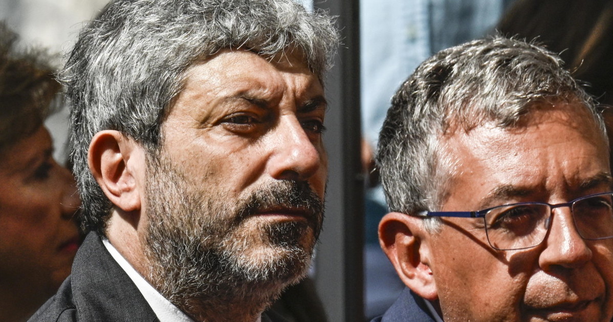 roberto fico rimborsa i disoccupati amici da Liberoquotidiano.it roberto fico rimborsa i disoccupati amici