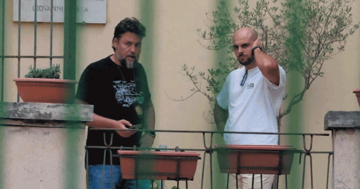 roma a 13 anni accoltella la prof per un debito in geografia il marito in galera lui e i genitori da Liberoquotidiano.it roma a 13 anni accoltella la prof per un debito in geografia il marito in galera lui e i genitori