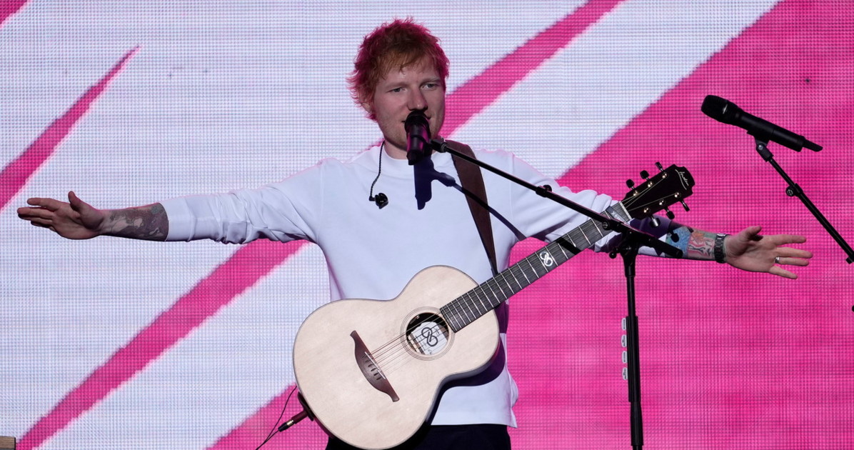 ed sheeran si arrende ai pro pal e fa il comizietto su gaza da Liberoquotidiano.it ed sheeran si arrende ai pro pal e fa il comizietto su gaza