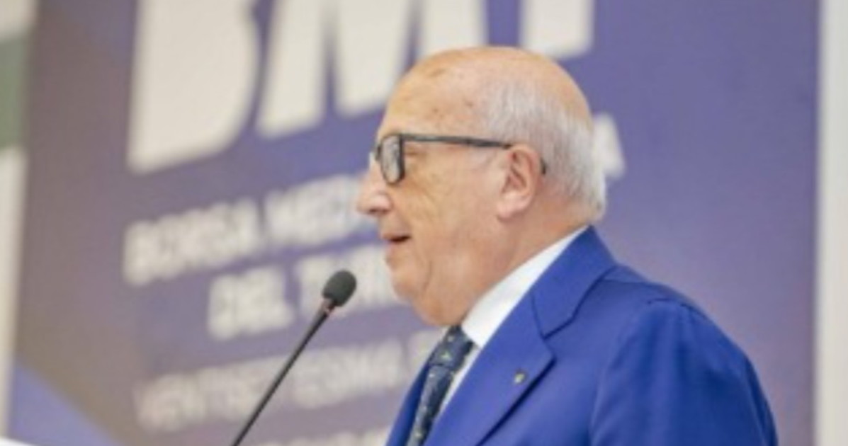 vela america s cup de negri progecta napoli sia vera protagonista evento da Liberoquotidiano.it vela america s cup de negri progecta napoli sia vera protagonista evento