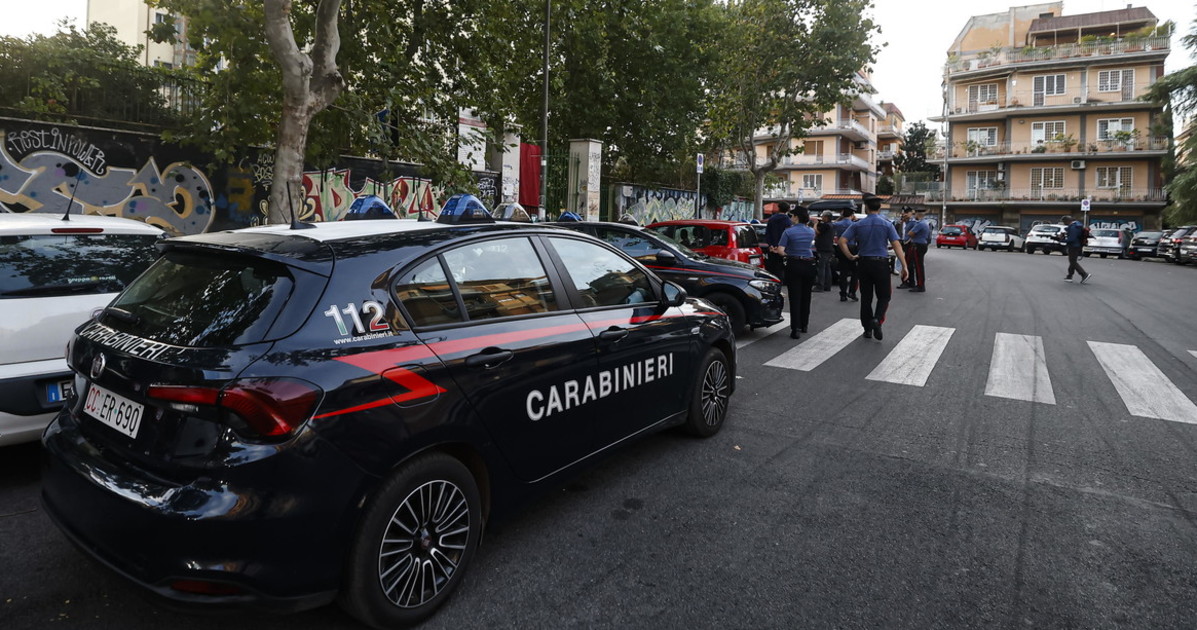 bergamo tre bombole di gas aperte in casa nigeriana accoltella un carabiniere e tenta di far saltare in aria il palazzo da Liberoquotidiano.it bergamo tre bombole di gas aperte in casa nigeriana accoltella un carabiniere e tenta di far saltare in aria il palazzo