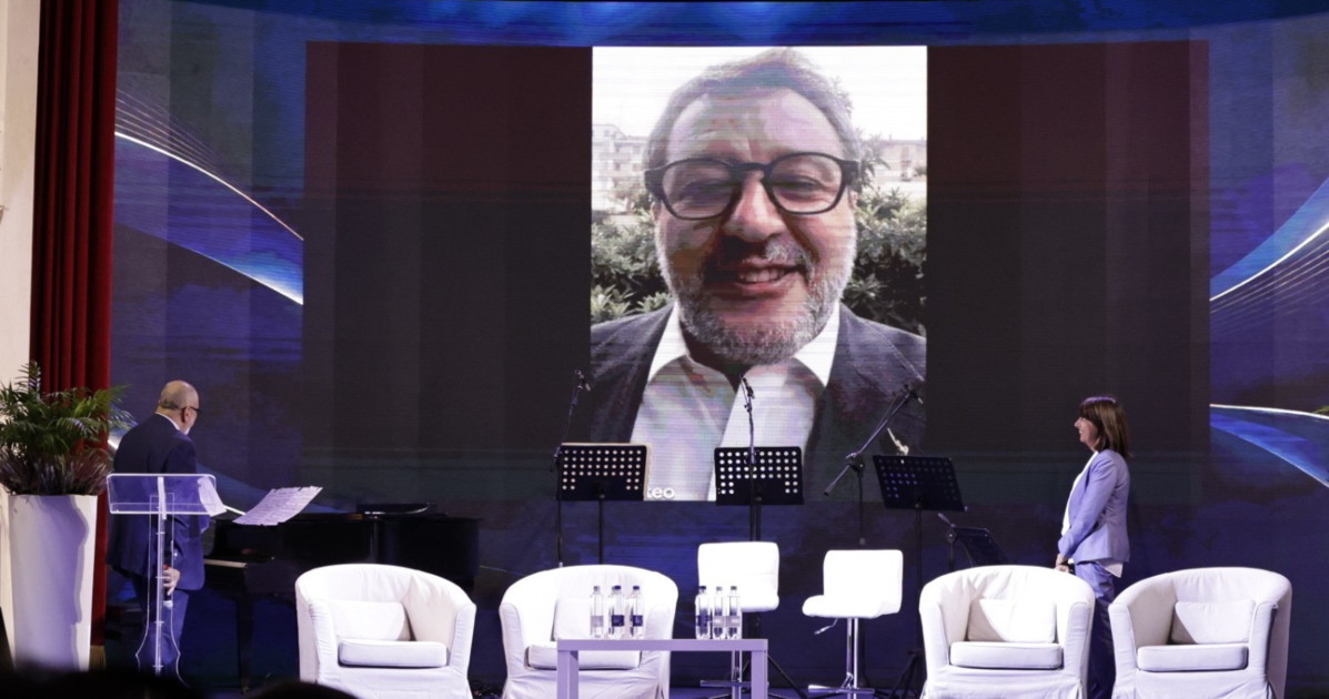 confimprese italia riunisce a fiuggi governo istituzioni e mondo produttivo urso salvini rocca angelilli e sisto protagonisti della prima giornata da Liberoquotidiano.it confimprese italia riunisce a fiuggi governo istituzioni e mondo produttivo urso salvini rocca angelilli e sisto protagonisti della prima giornata