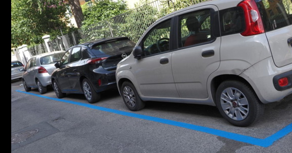 strisce blu la multa per il parcheggio senza ticket quando 232 nulla e come dimostrarlo da Liberoquotidiano.it strisce blu la multa per il parcheggio senza ticket quando 232 nulla e come dimostrarlo