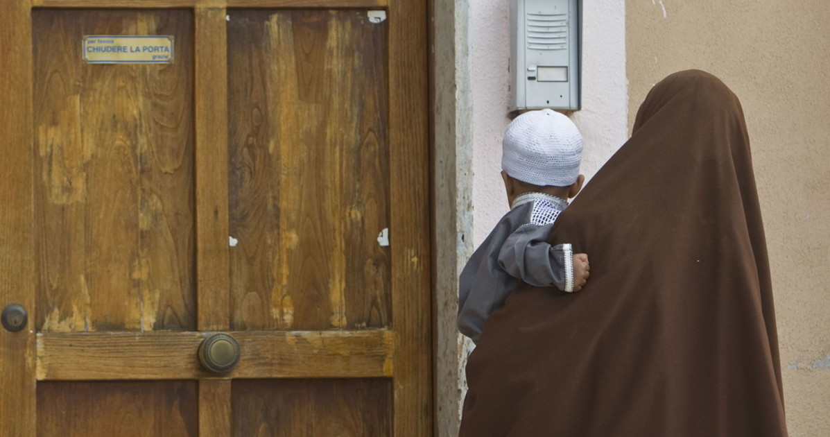 cadoneghe la marocchina non sa l italiano cosa risponde alla domanda come sta da Liberoquotidiano.it cadoneghe la marocchina non sa l italiano cosa risponde alla domanda come sta