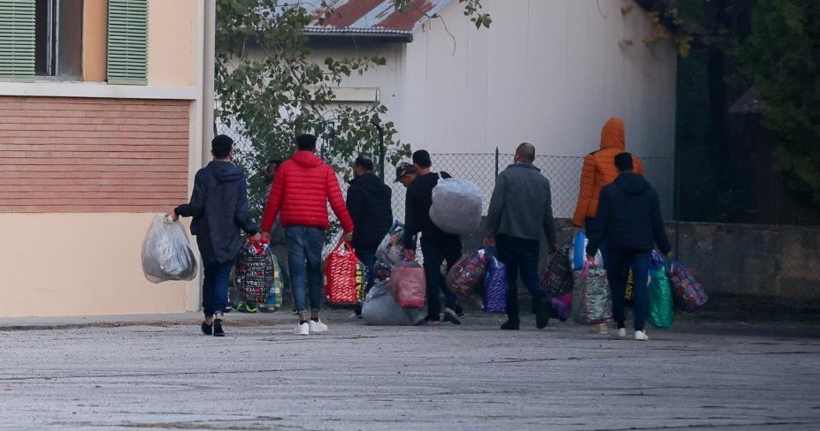 la ravenna a guida pd pi249 soldi agli immigrati che ai nostri anziani da Liberoquotidiano.it la ravenna a guida pd pi249 soldi agli immigrati che ai nostri anziani