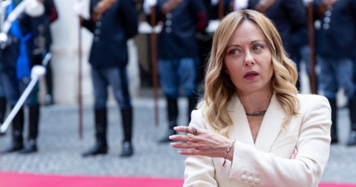 meloni due colpacci in poche ore anche i sindacati applaudono pd e m5s di sasso da Liberoquotidiano.it meloni due colpacci in poche ore anche i sindacati applaudono pd e m5s di sasso